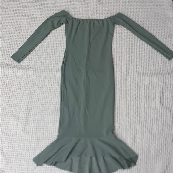 MISSGUIDED OFF SHOULDER DRESS - Picture 2 of 4